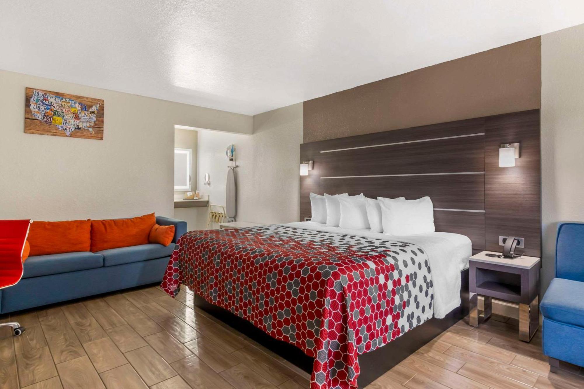 Econo Lodge Inn & Suites Near Lackland Afb San Antonio Exterior photo