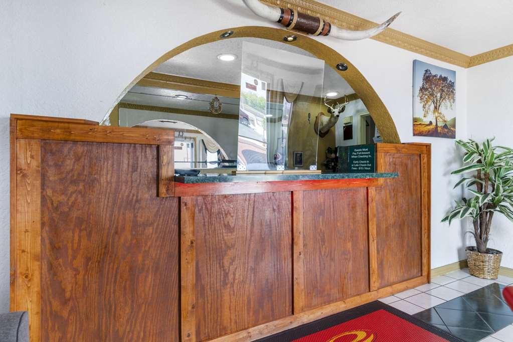 Econo Lodge Inn & Suites Near Lackland Afb San Antonio Interior photo